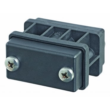 Distance piece with blind caps