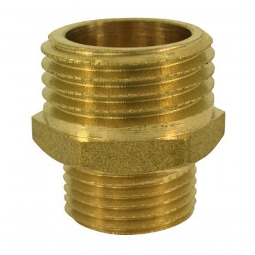 Reducing nipple 3/4" x 1/2"